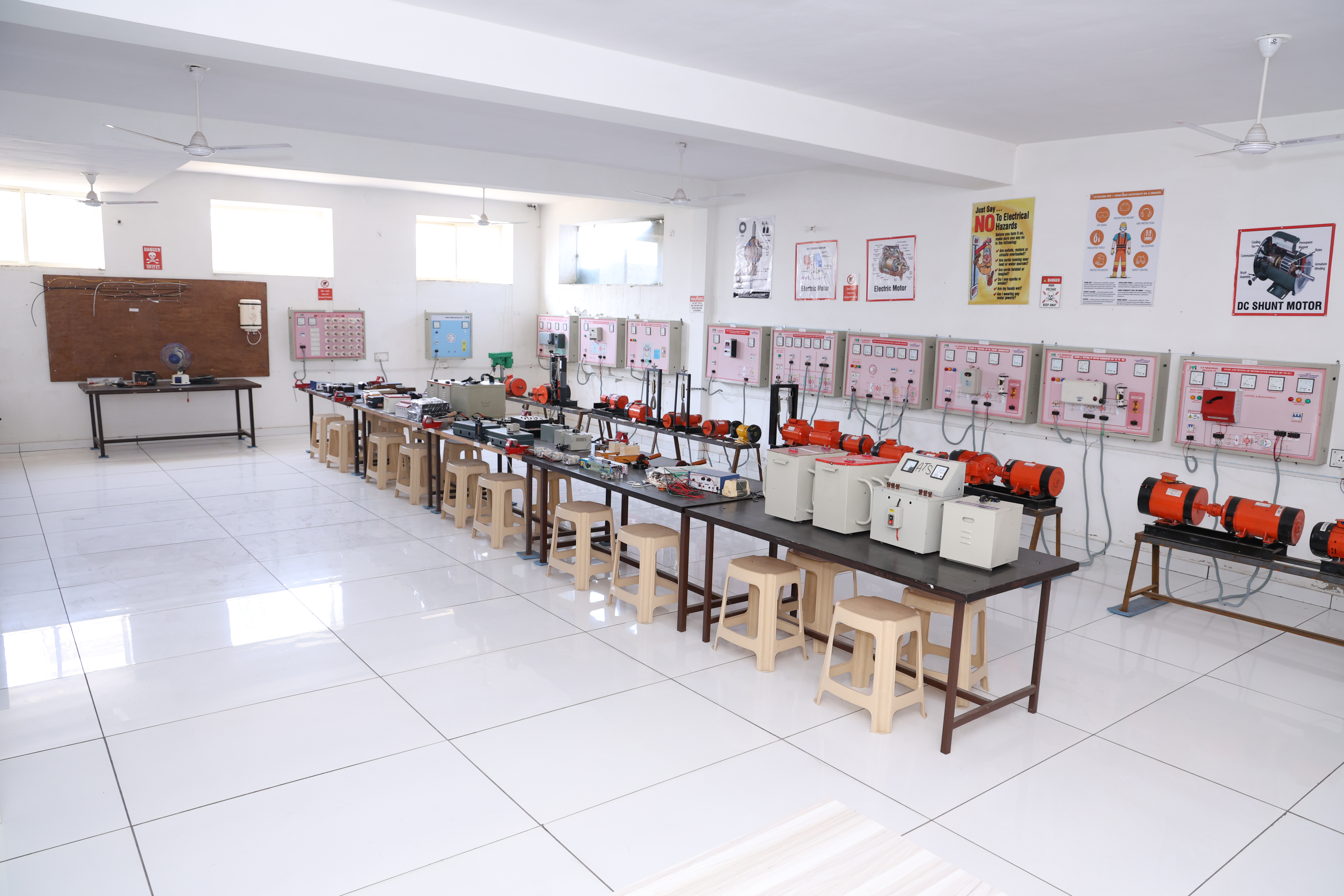 ELECRICIAN LAB 